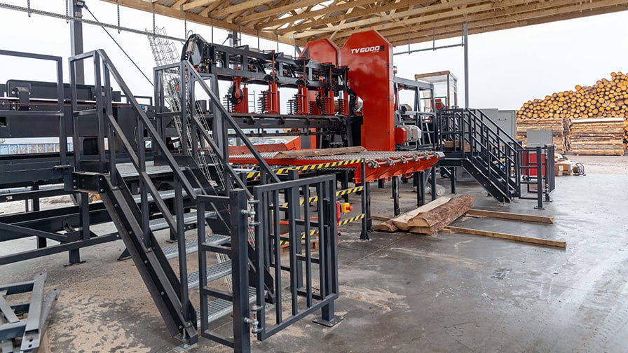 TITAN sawmilling line 